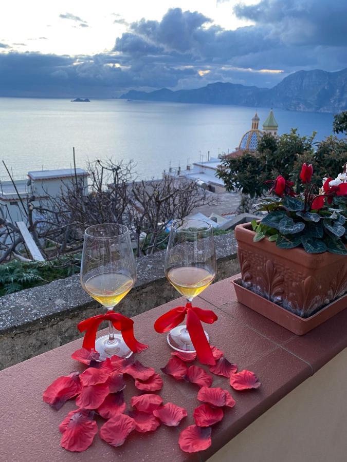 Il Profumo Dei Fiori Lejlighed Praiano Eksteriør billede