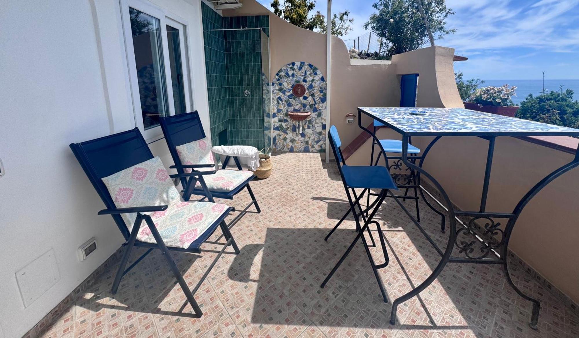 Il Profumo Dei Fiori Lejlighed Praiano Eksteriør billede